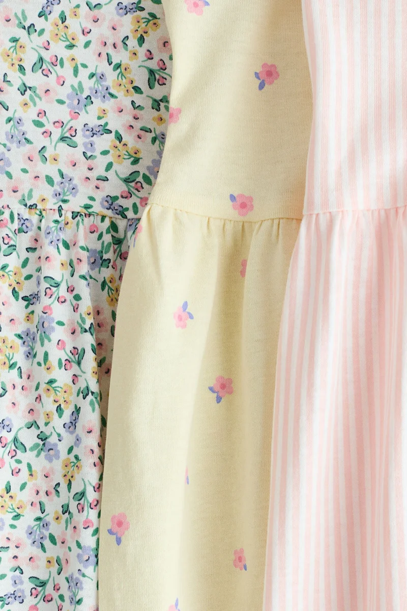 اتش اند ام فساتين قطنية بتصميم مطبوع- عبوة من 3 قطع