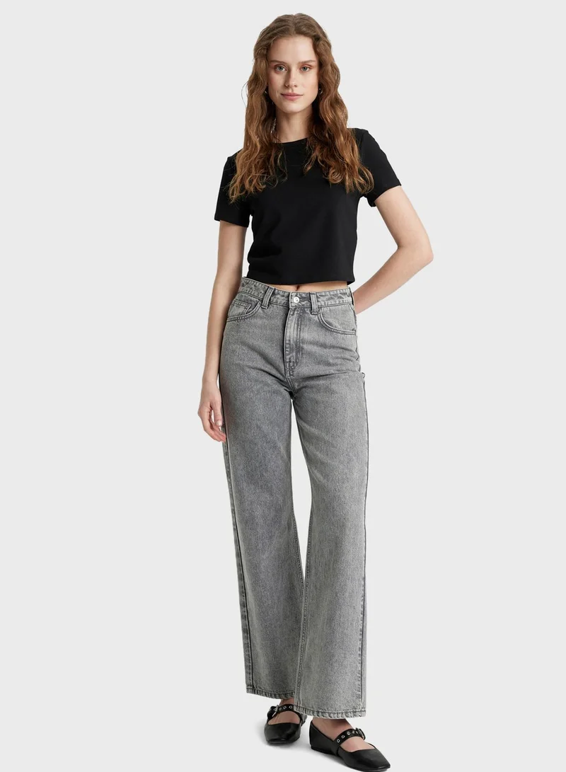 DeFacto Slim Fit Crew Neck Short Sleeve T-Shirt