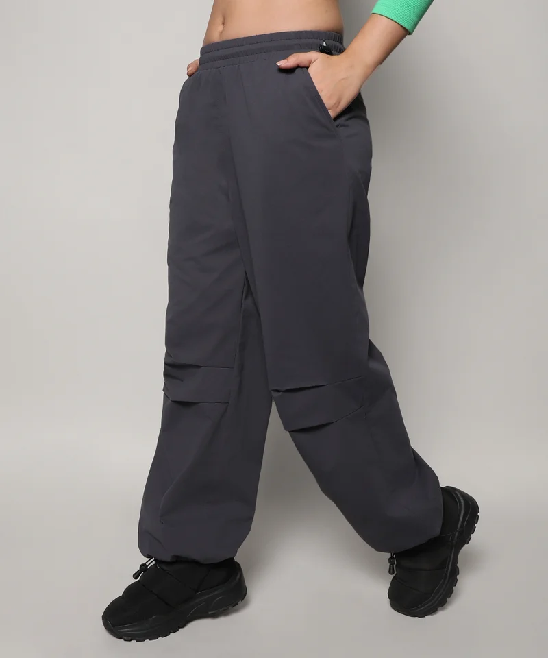 كامبوس سوترا Women's Charcoal Grey Solid Parachute Trousers