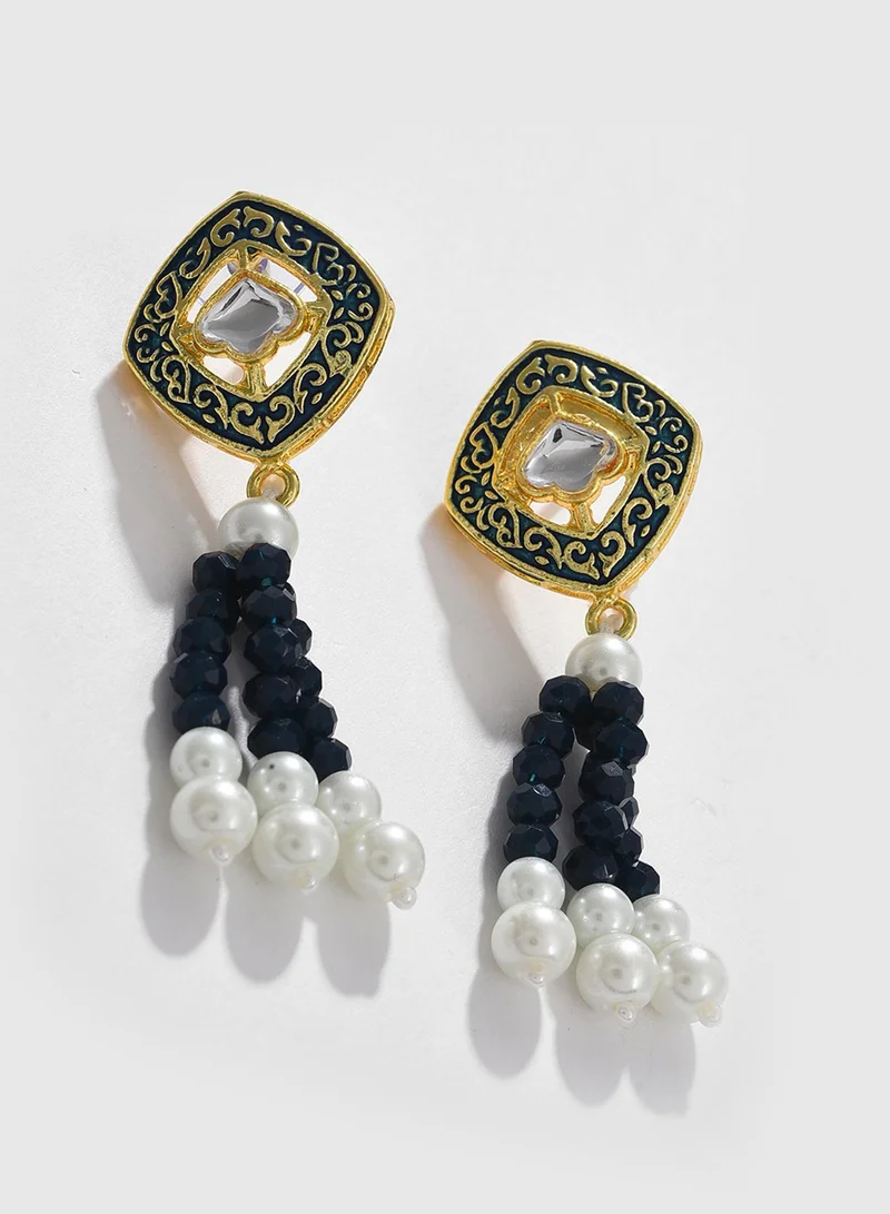 SOHI Black & White Stone Studded & Beaded Jewellery Set