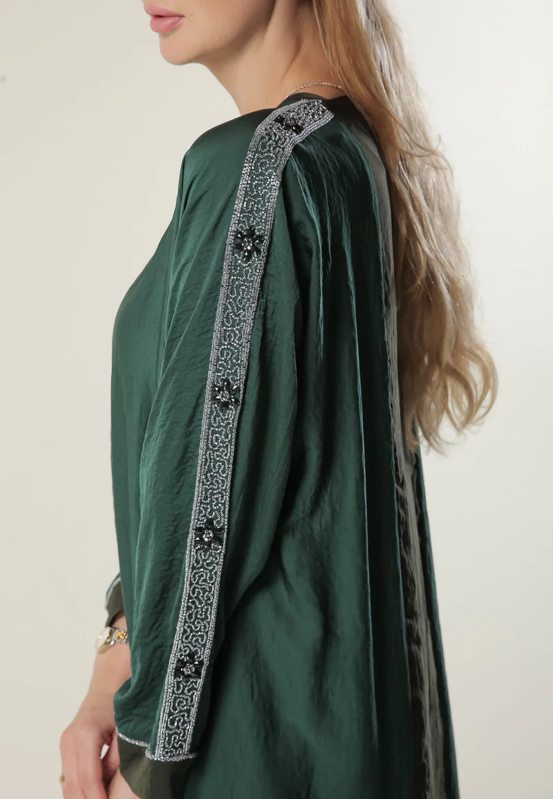 Moistreet  Embroidered Colorblock Abaya for Women | Best Price UAE