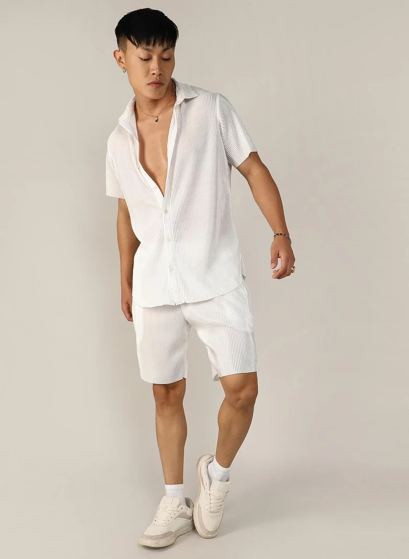 Campus Sutra Men's Chalk White Pleated Co-Ord Set