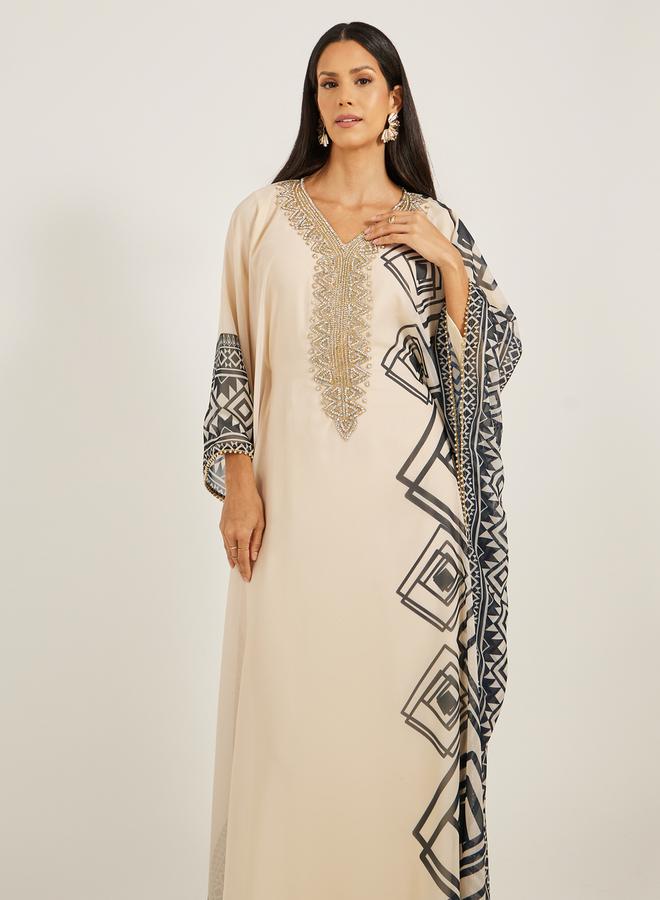 كفتان جورجيت بتطريز مطبوع وياقة على شكل حرف من ستا...