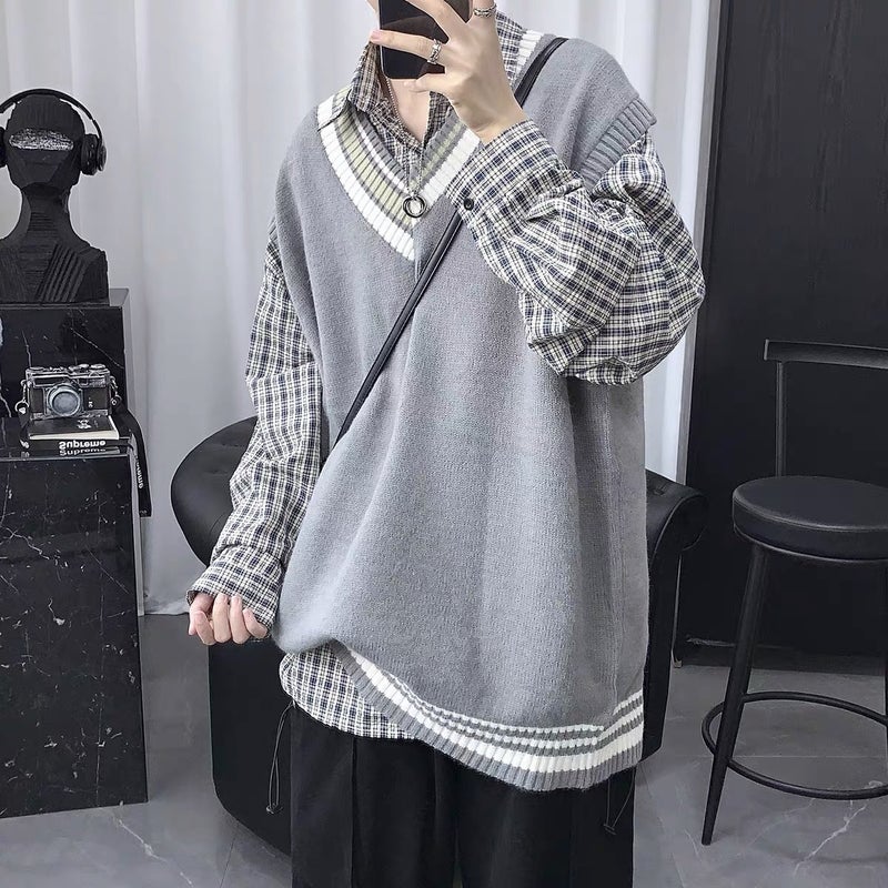 2022 Autumn V-Neck Sweater Mens Vintage Loose Knit Vest Grey  - Image 1