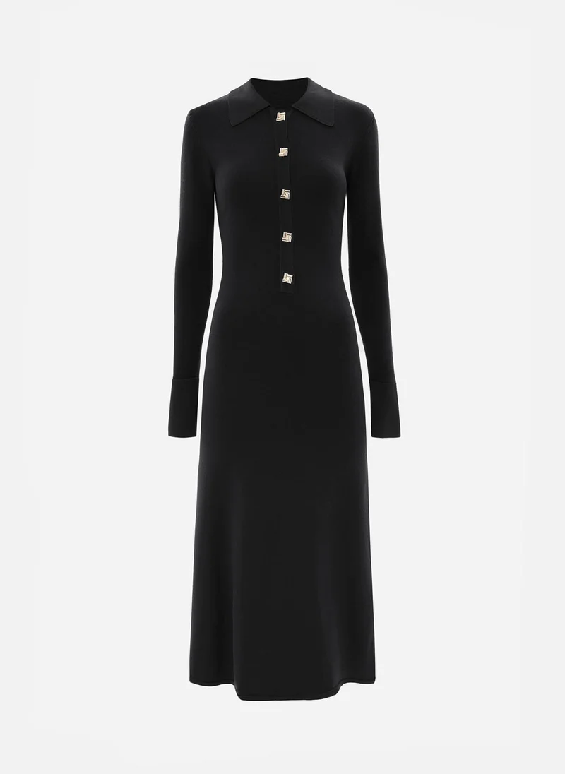 Lichi Jersey midi dress with triangular collar and large buttons