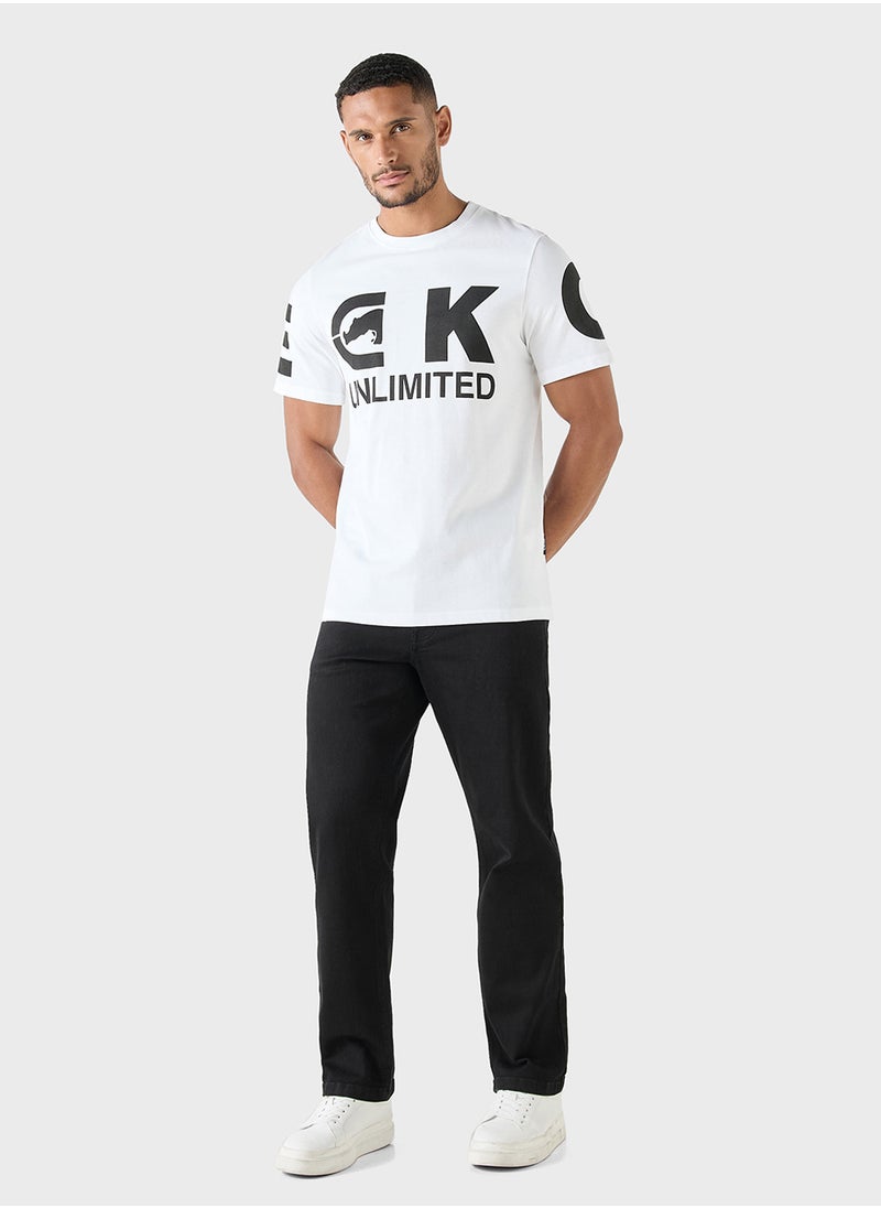 Ecko Typographic Print Crew Neck T-shirt with Shor - pzsku/ZEEE675D31F4923510ACDZ/45/_/1724878173/624e8ce8-aeb2-439f-aa22-ad17e296cb2d