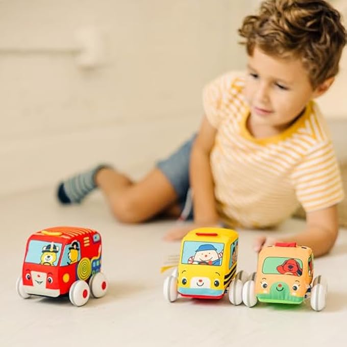 K'S KIDS PULL-BACK VEHICLE SET - SOFT BABY TOY SET WITH 4 CARS AND TRUCKS AND CARRYING CASE - PULL BACK CARS, SOFT VEHICLES TOYS FOR BABIES AND TODDLERS - Image 5
