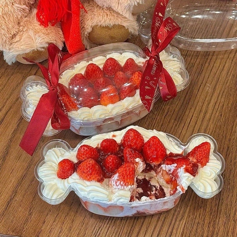 20pcs Clear Cake Boxes with Lids Assorted Shapes Heart Bear Flower Animal - Image 2