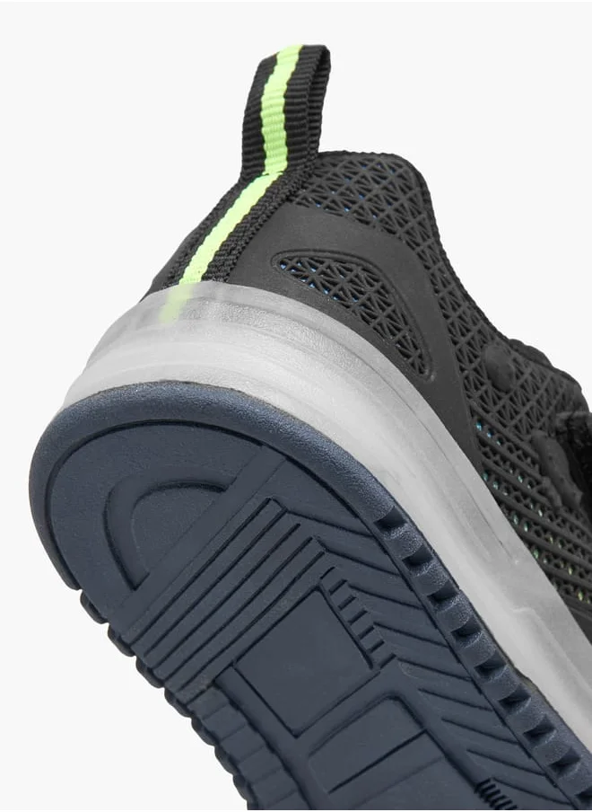 جونيورز Boys Mesh Detail Light-Up Sneakers With Hook And Loop Closure