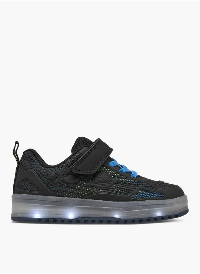 جونيورز Boys Mesh Detail Light-Up Sneakers With Hook And Loop Closure