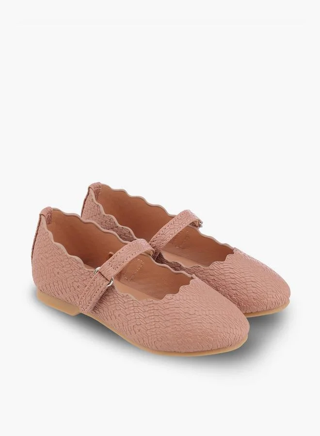 جونيورز Girls Textured Mary Jane Shoes With Scalloped Trim