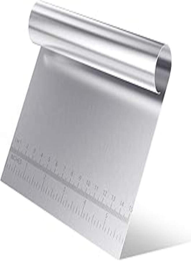 Dough Scraper, Stainless Steel Pastry Cutter, Pastry Scraper with Handle and Measuring Scale, Kitchen Bowl Scraper, Dough Cutter for Pizza, Pastry, Bread Baking & Cake Decoration