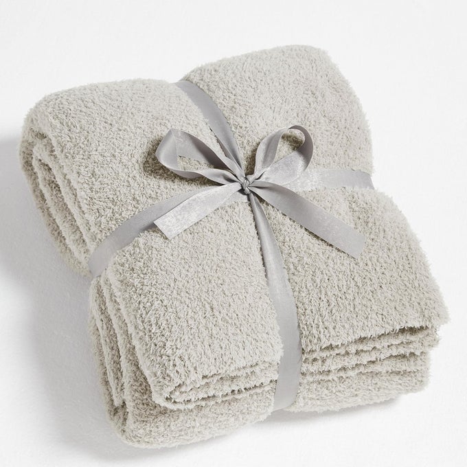 KNIT THROW BLANKET FOR COUCH LIGHT GREY SUPER SOFT LIGHTWEIGHT PLUSH FUZZY FLUFFY WARM COZY BLANKETS AND THROWS FOR SOFA BED 50 X 60 INCHES