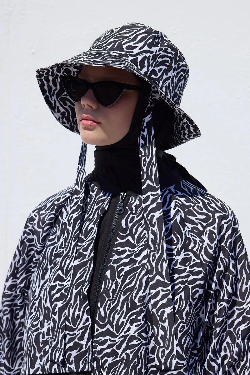Manuka Tie Bucket Hat Zebra