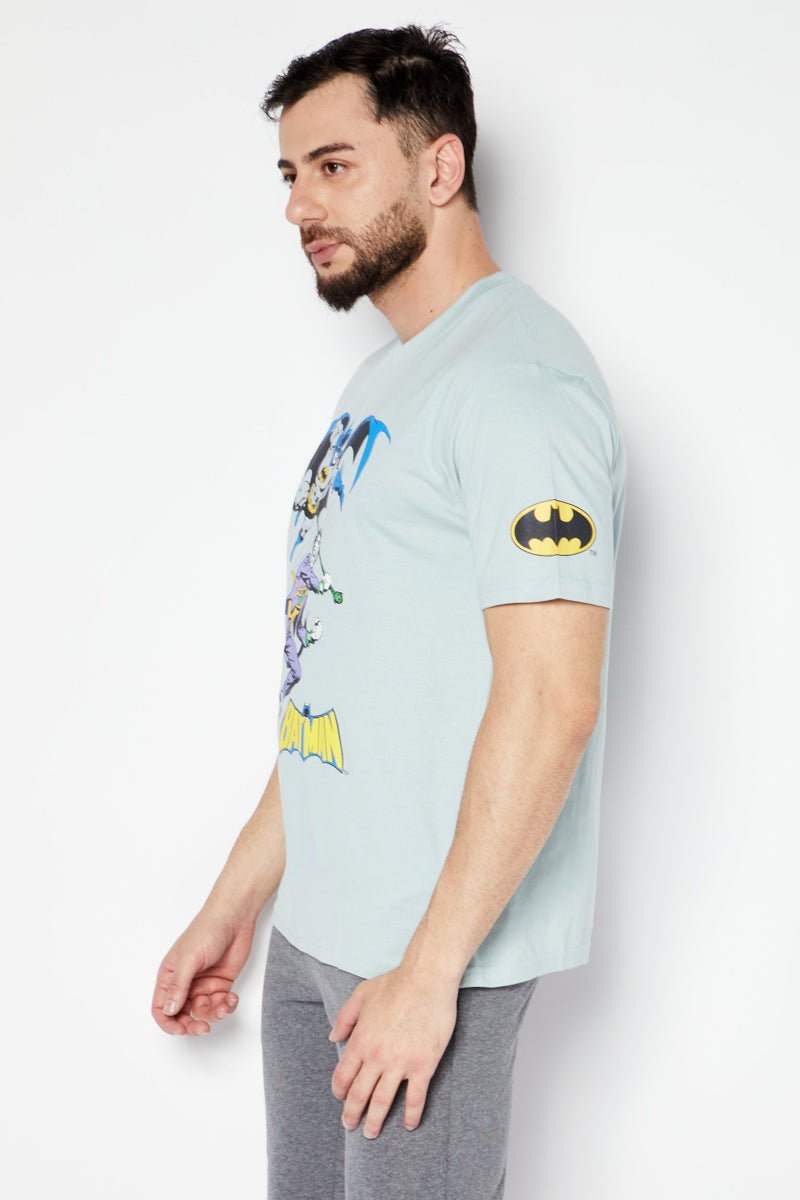 DC Comics تي شيرت للرجال بأكمام قصيرة وطوق دائري وطباعة جرافيك، لون أزرق نعناعي - Image 2