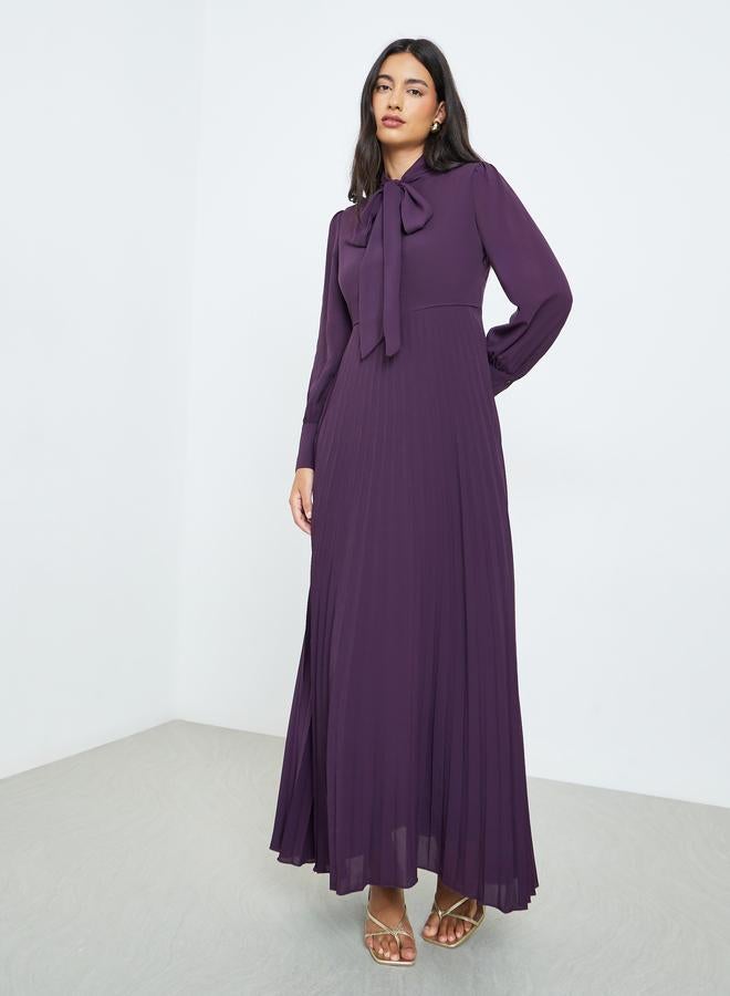 ستايلي فستان ماكسي بكسرات وربطة أنشوطة - Image 3