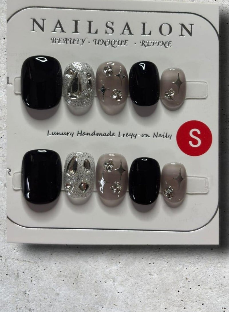 BLACK SHINNING PRESS ON NAILS  أظافر سوداء لامعة قابلة للضغط