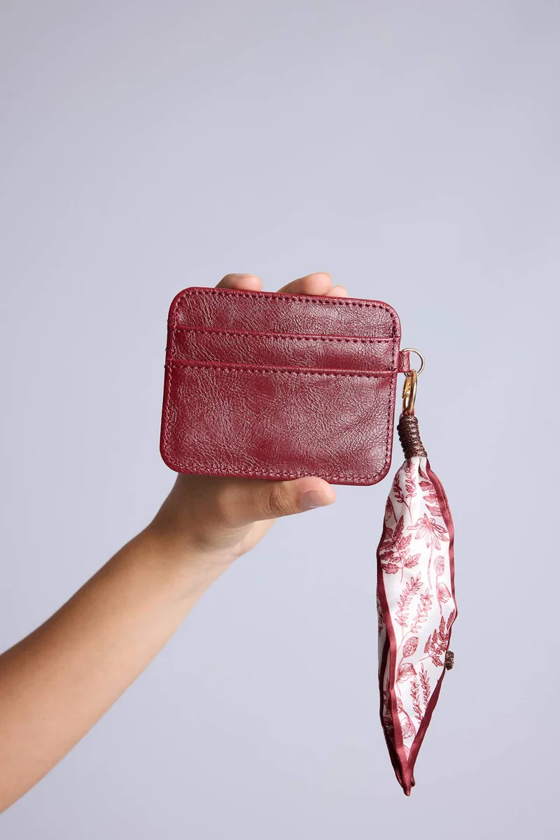 ديفاكتو Woman Faux Leather Business Card Wallet