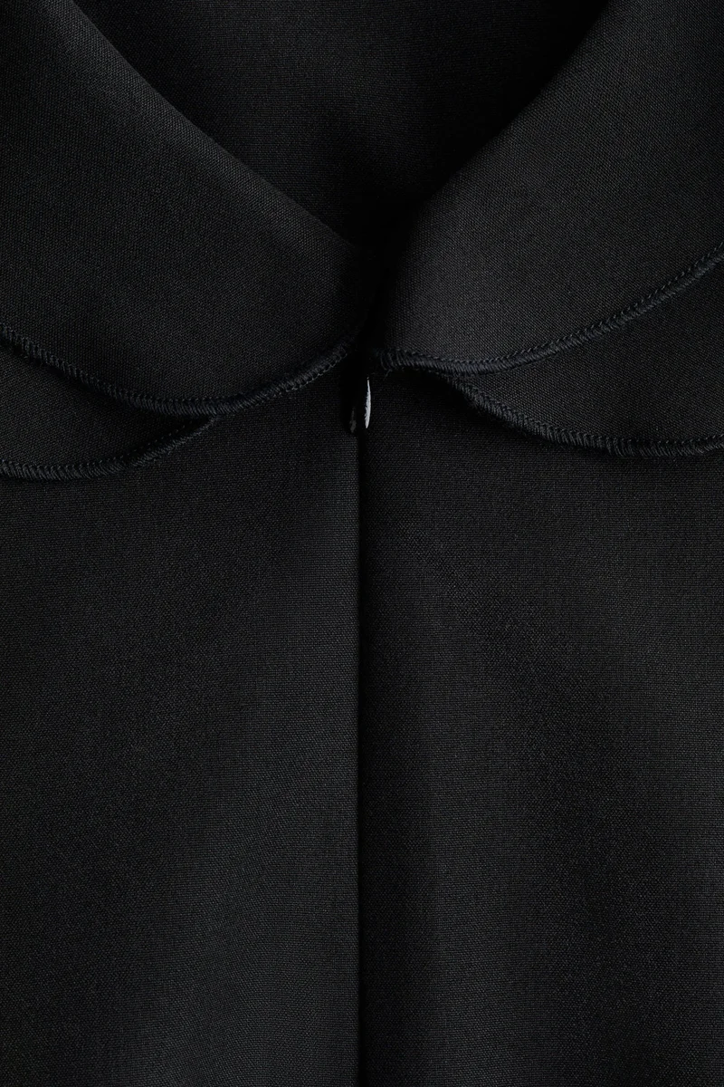 H&M Frill-trimmed dress