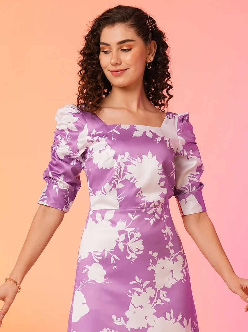 globus Women Floral Printed Smocked A Line Midi Dress