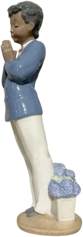 Nao by Lladro Collectible Porcelain Figurine SUNDAY SCHOOL boy praying  8 34 tall  Treasured Memories ethnic Collection - Image 2