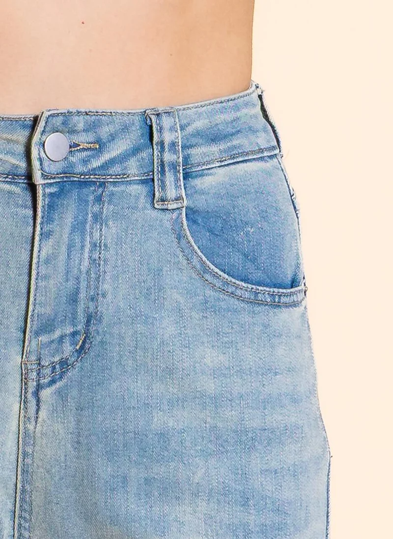 SHAPES CROPPED HIGH-WAIST JEANS