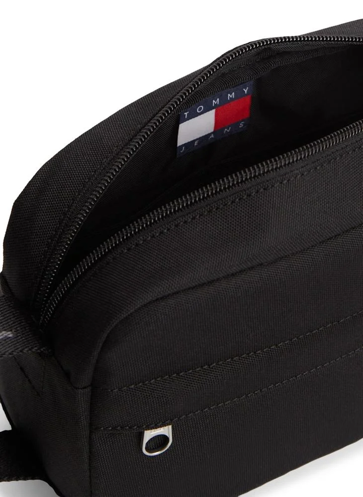 TOMMY JEANS  Daily Washbag for Men | Best Price UAE