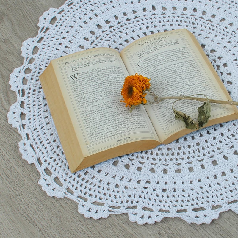 kilofly Handmade Crochet Round Cotton Lace Table Placemats Doilies Value Pack [Set of 4]  Medallion  13x13 inch  White - Image 4