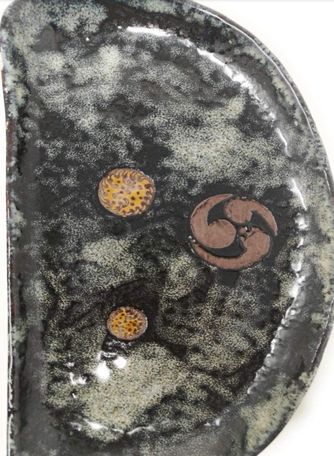 TJ Global Set of 2 Ceramic Semi-Circle Shape Japanese Pottery Sushi Plates (9" x 5.5") - Image 4