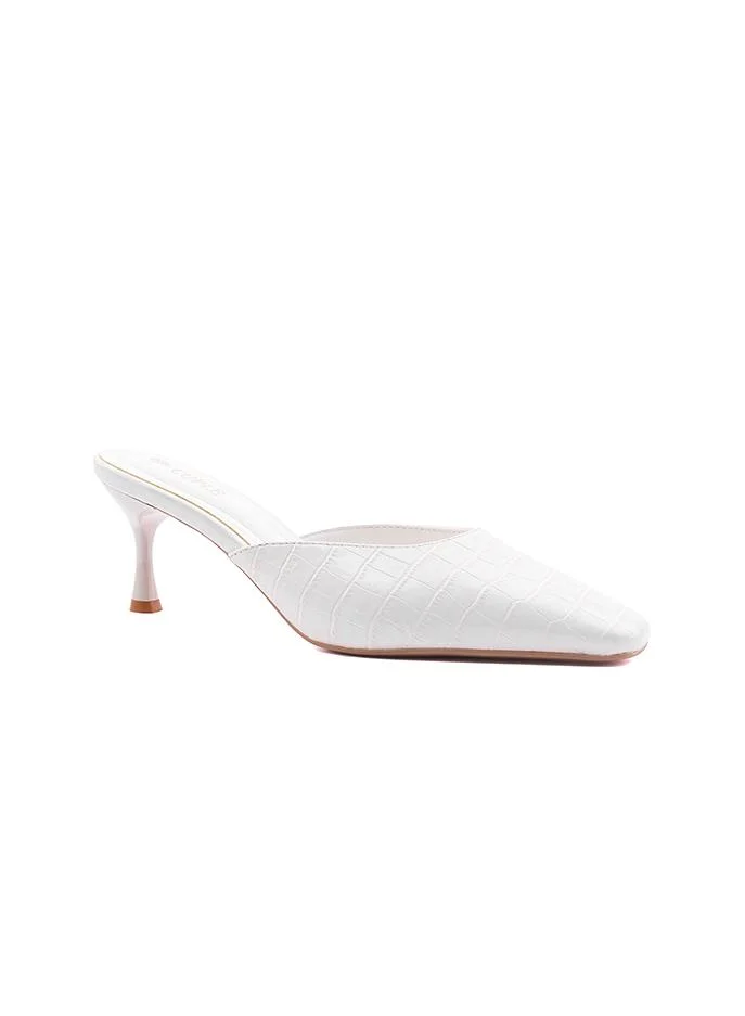 Cuple Heel Shoes – Sharp & Elegant