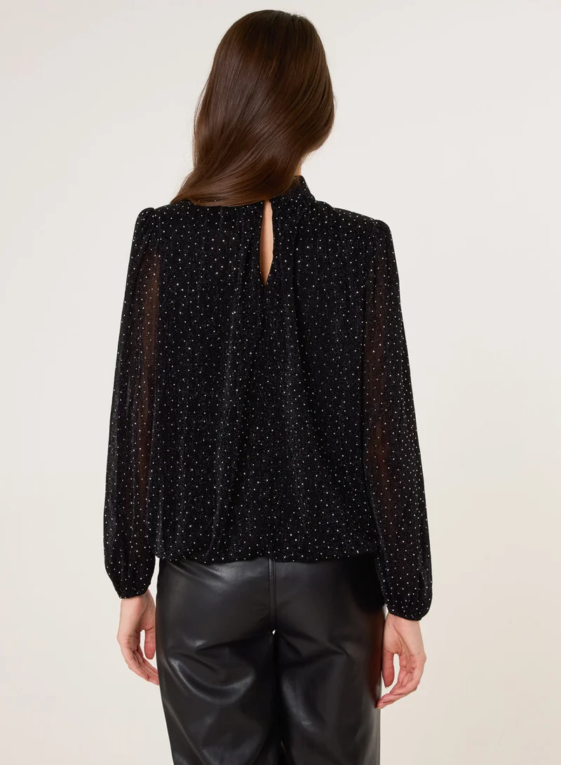 بلو فانيلا Rhinestone Shoulder Pad Puffball Blouse