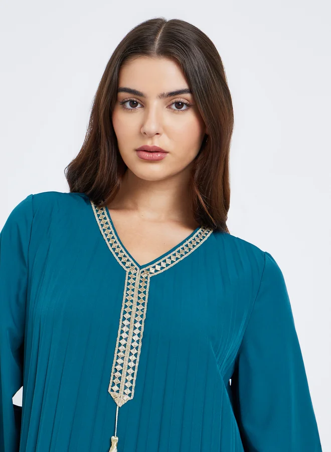 Amirah Amirah Teal Pleated Maxi Jalabiya with Tassel Detail