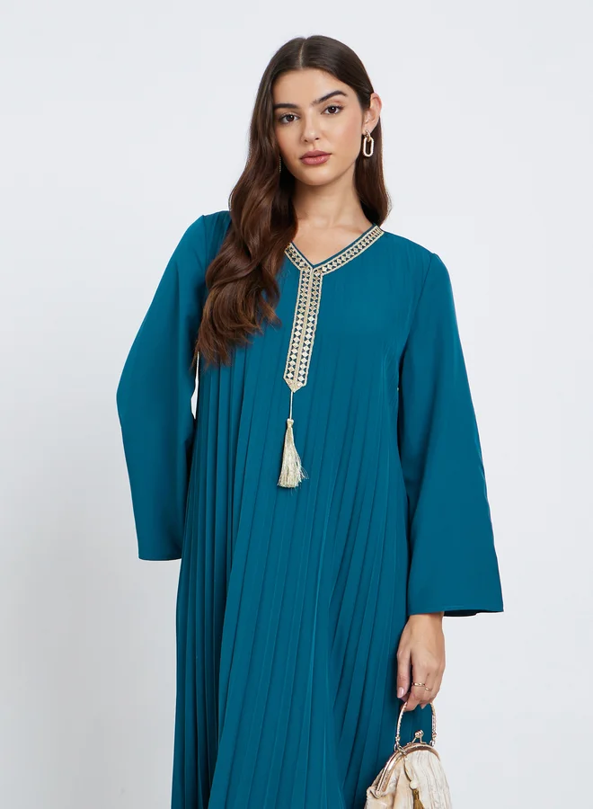 Amirah Amirah Teal Pleated Maxi Jalabiya with Tassel Detail