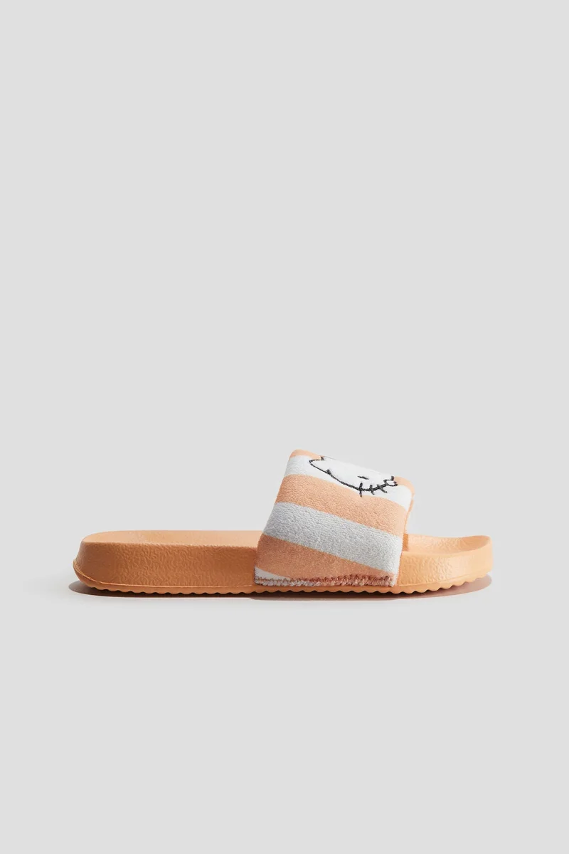 H&M Pool shoes