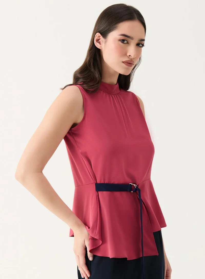 Zigzag Sleeveless D-Ring Belt Dark-Pink Top