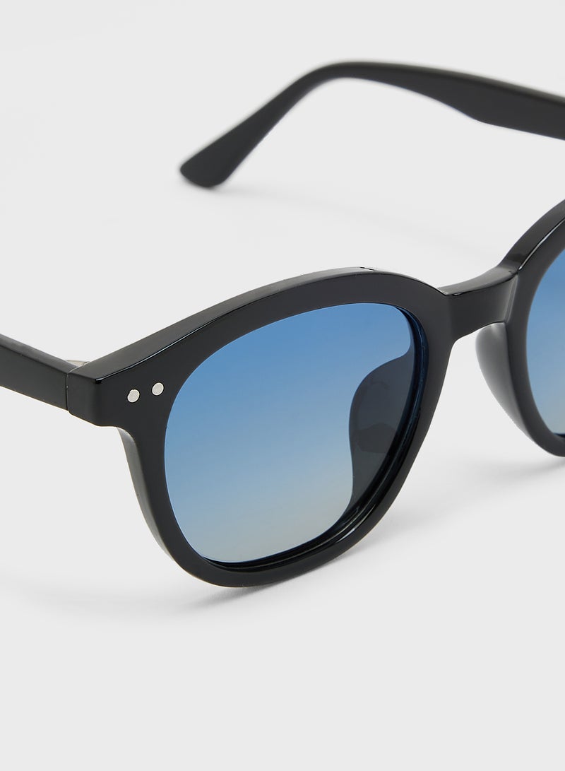 Seventy Five Polarized Lens Wayfarer Sunglasses - Image 3