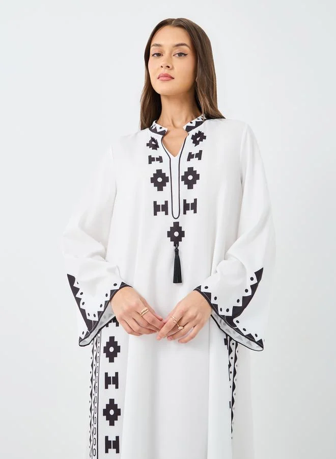 Styli Styli Tassel Trim Printed Jalabiya