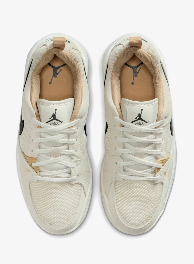 جوردن أحذية نسائية سي إم إف تي إيرا