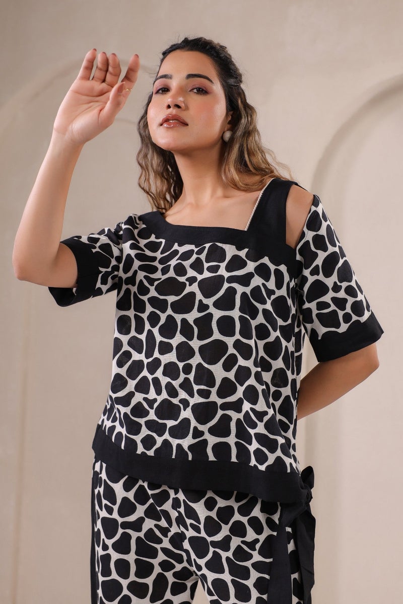 Label Flavia طقم متناسق بنقشة زرافة للنساء - Image 2