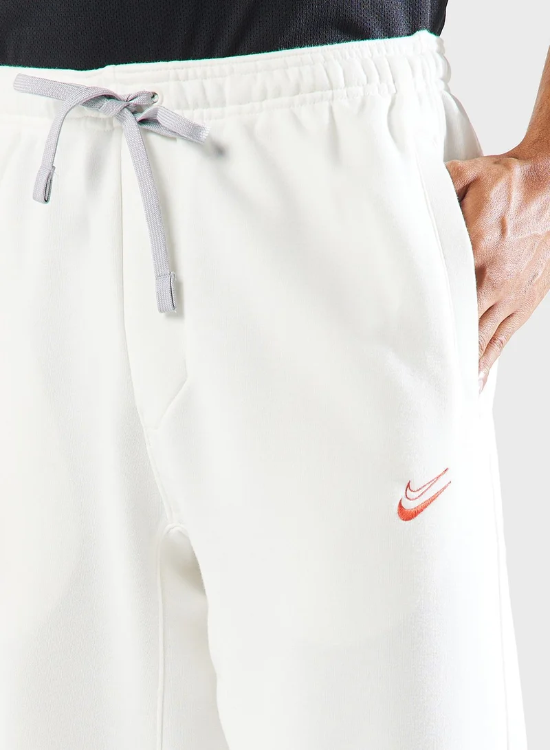 Nike Dri-Fit Standard 7/8 Pants