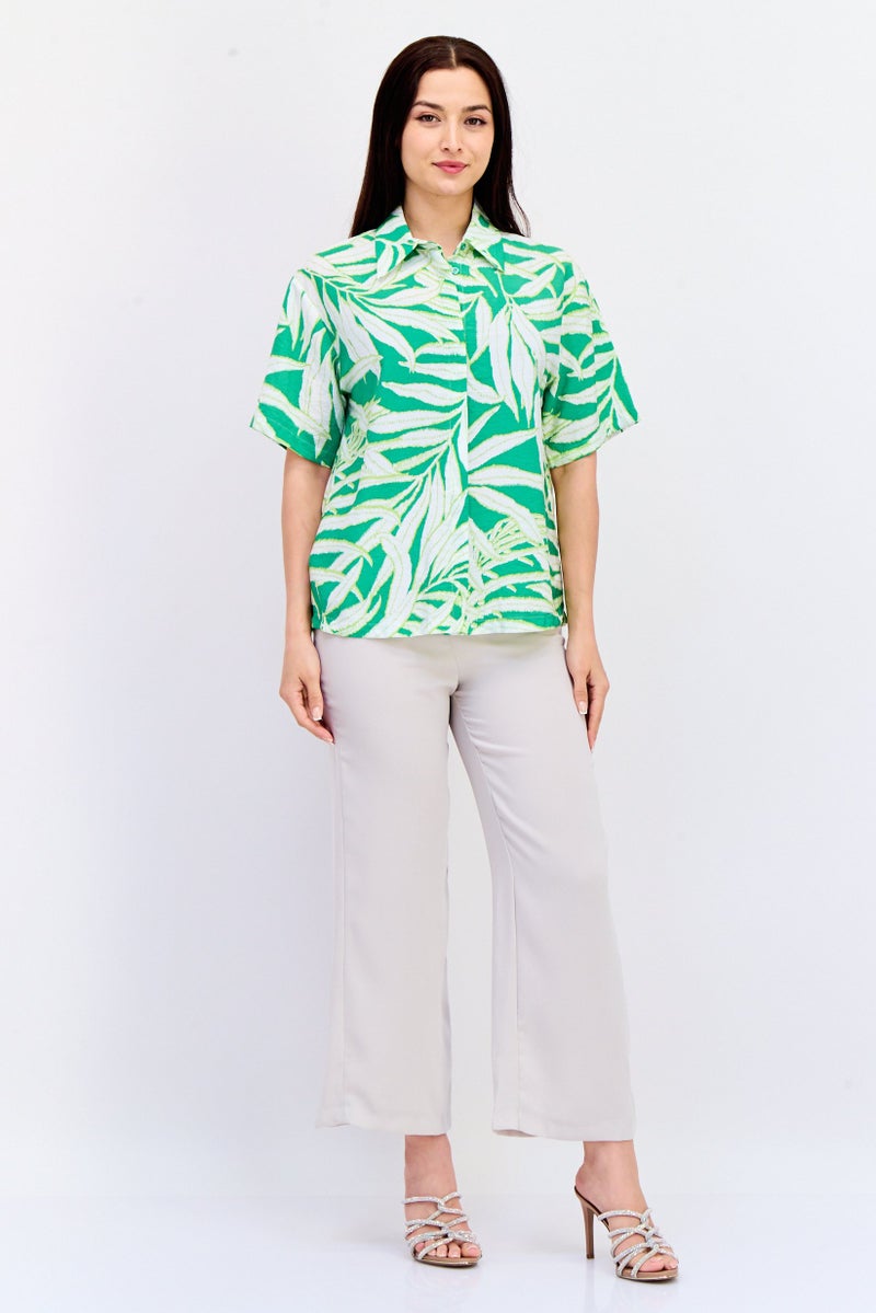 KOTON قميص نسائي بأزرار عريضة وأكمام قصيرة بنقشة زهور، متعدد الألوان - Image 3