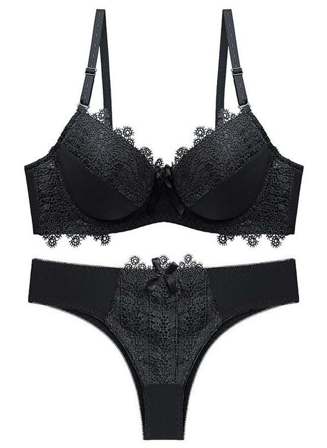 Generic - Comfy Solid Color Thin Cup Lace Bra Panty Set Black - Image 1