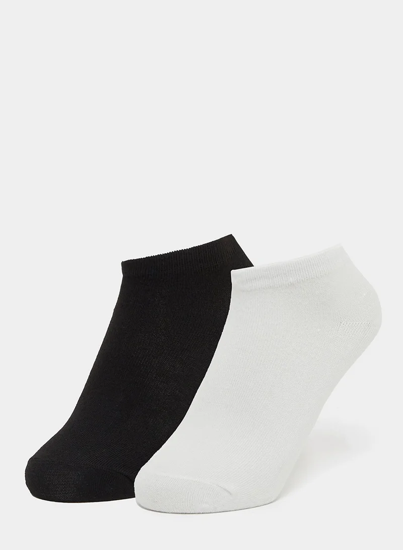 Styli Black and White Ankle Length Socks