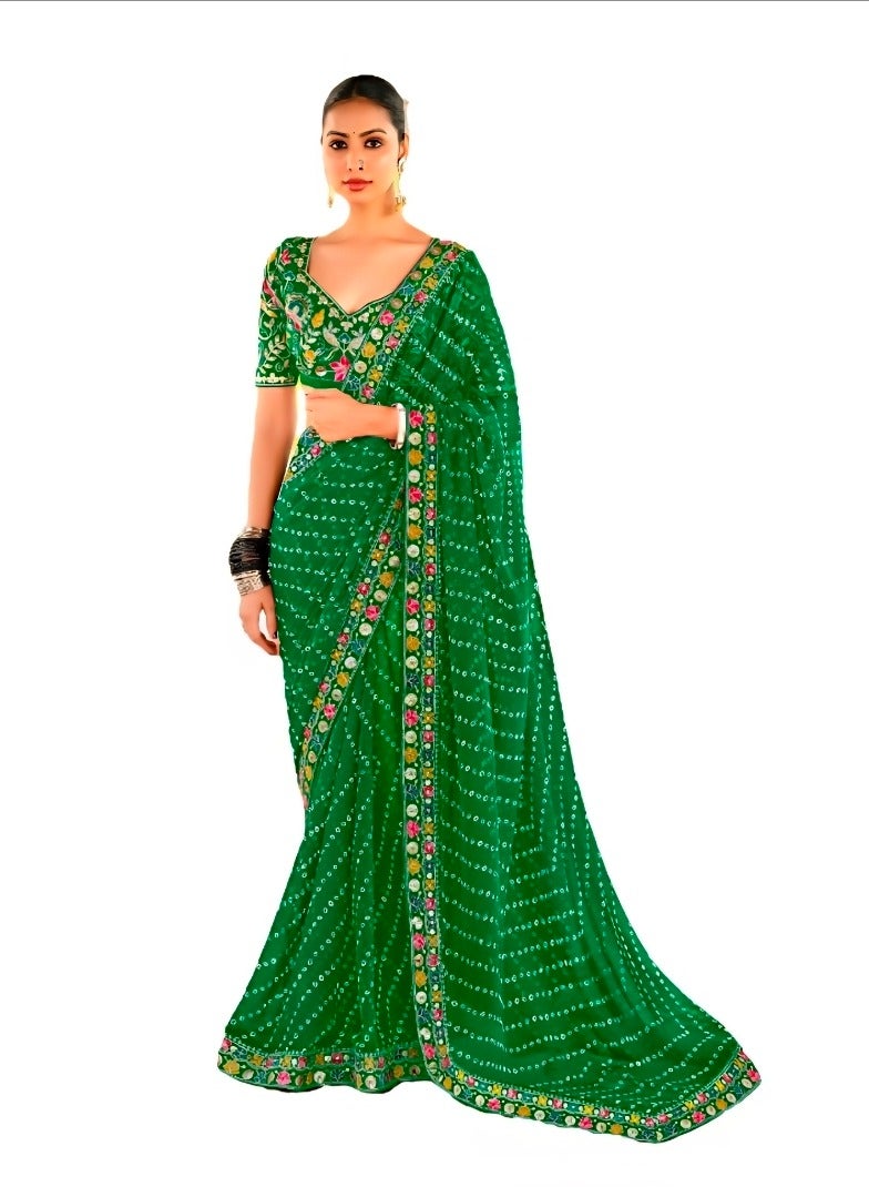 جــرابــمـــا نــتــرا   ساري جورجيت مطبوع باللون الأخضر مع دانتيل فاخر في جميع أنحاءه بالإضافة إلى بلوزة مطرزة بالكامل بدون خياطة - Image 1