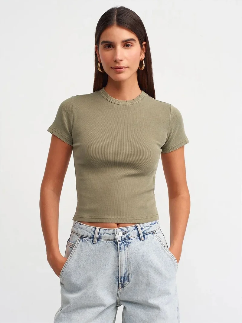 ديلفين Dilvin Women's Slim Fit Crop T-Shirt