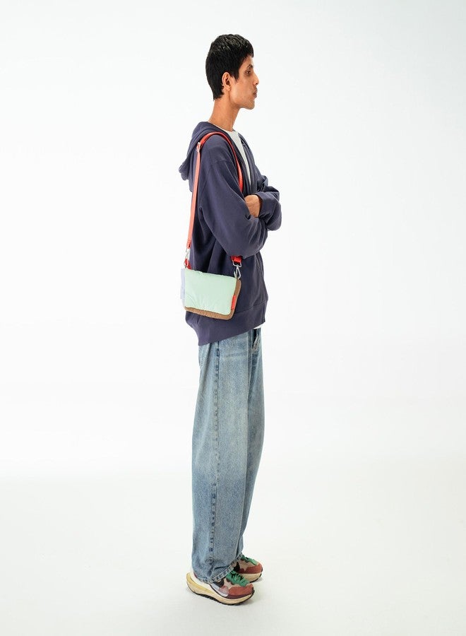 دايلي أوبجيكتز حقيبة كروسبودي من DailyObjects بألوان متداخلة - Image 2