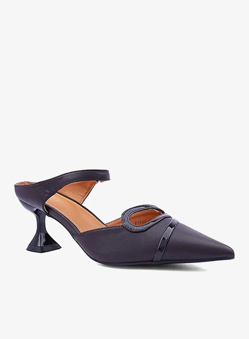 كابلي أحذية كعب أنيقة تزيد أي إطلالة تميزًا