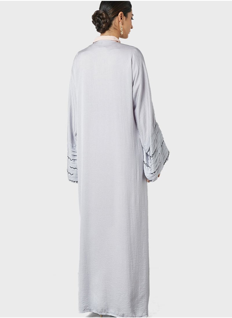 Threadz by Ajooni - Pleat Detailed Abaya - Image 1