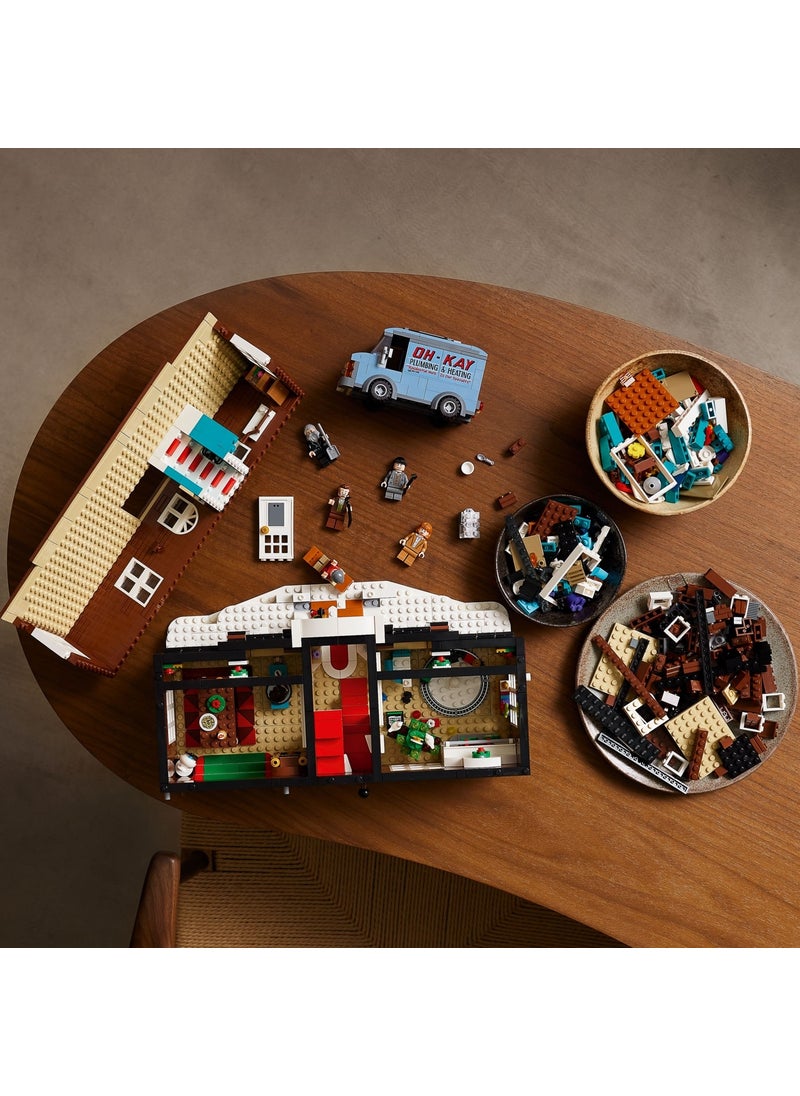 LEGO - ® Ideas Home Alone 21330 - Collectible and Displayable Creative Model Building Set with Home Alone Movie House for Adults (3957 Pieces) - Image 1