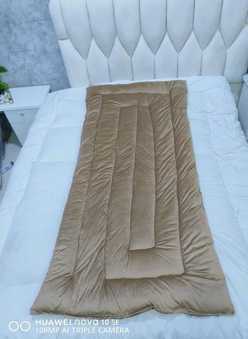 Velvet sleeping blanket for camps and rest houses, soft to the touch, made of high-quality materials, blanket for one person, size 180*90*8 cm - Image 1